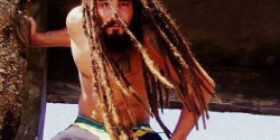 a quien le gusta las rastas y los penes curvos