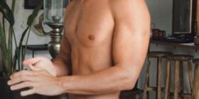 gold coast hottie brandon kilgour sending nudes on