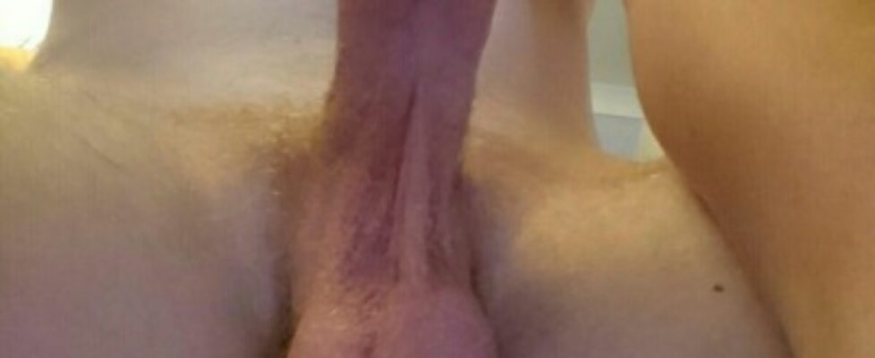 samr7inch on kik showing off more of his nice cock