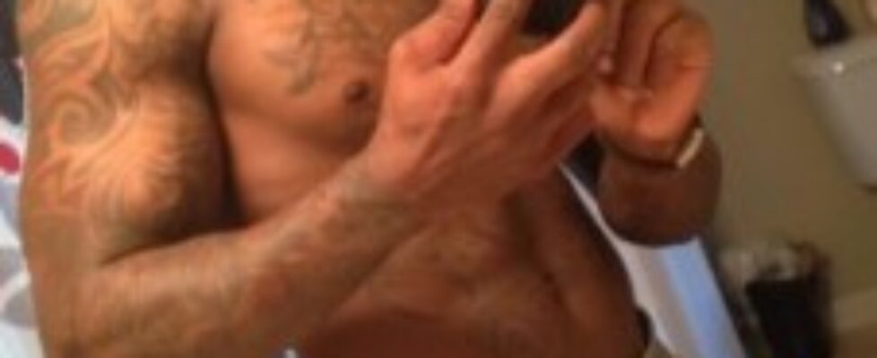 tashaun gipson peep more naked celebrities at