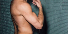 curiousg3 bare ass nyle dimarco