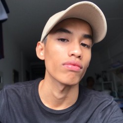 follow papikenzy