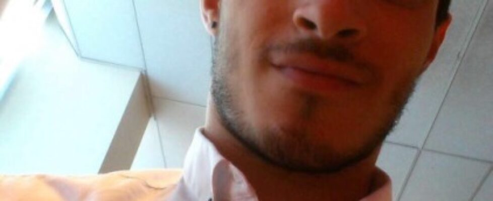 this baited straight guy is so damn cute and im