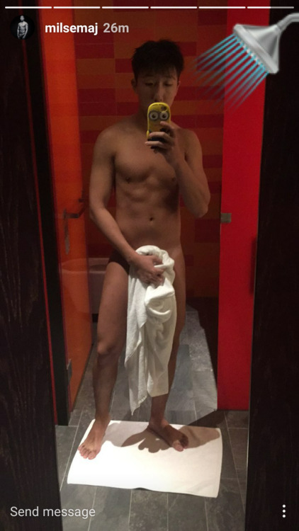 sexy butt feel like pounding him deeply