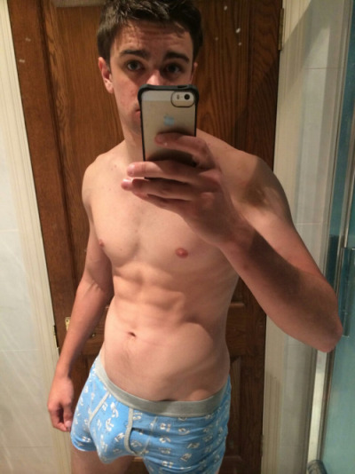 zach 20 more str8 boys catfished here